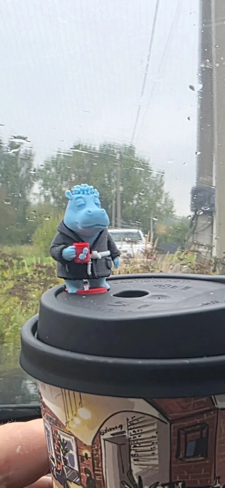 Бегемотик в халате (топер)